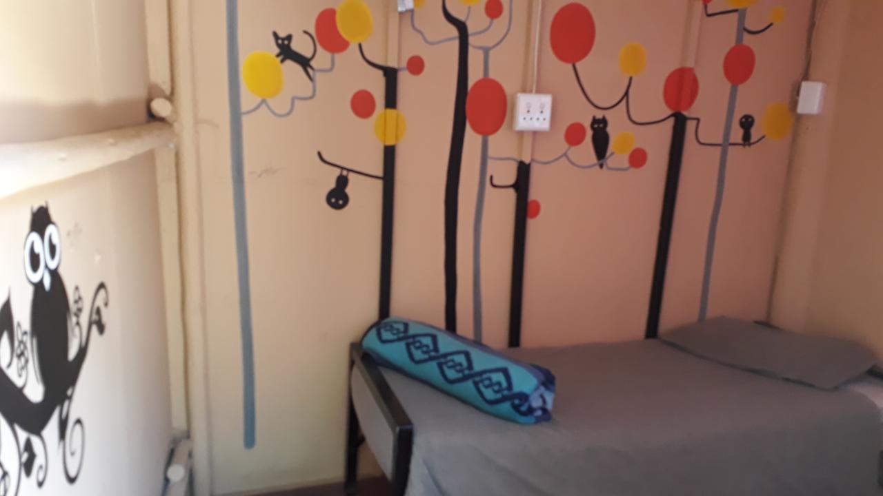 Paljas Backpackers Potchefstroom Exterior foto
