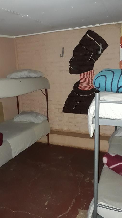 Paljas Backpackers Potchefstroom Exterior foto